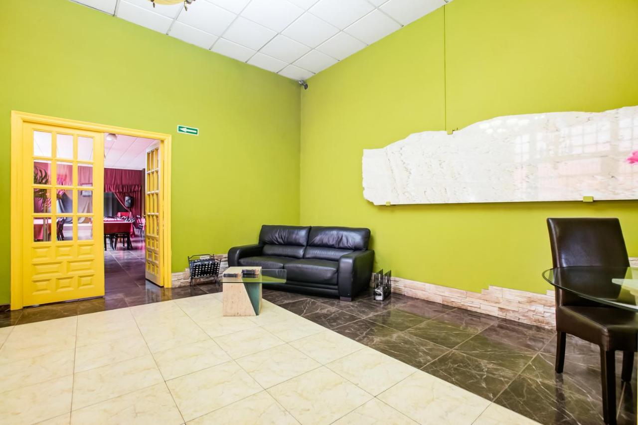 Oyo Hotel Parque Empresarial أفيليس المظهر الخارجي الصورة