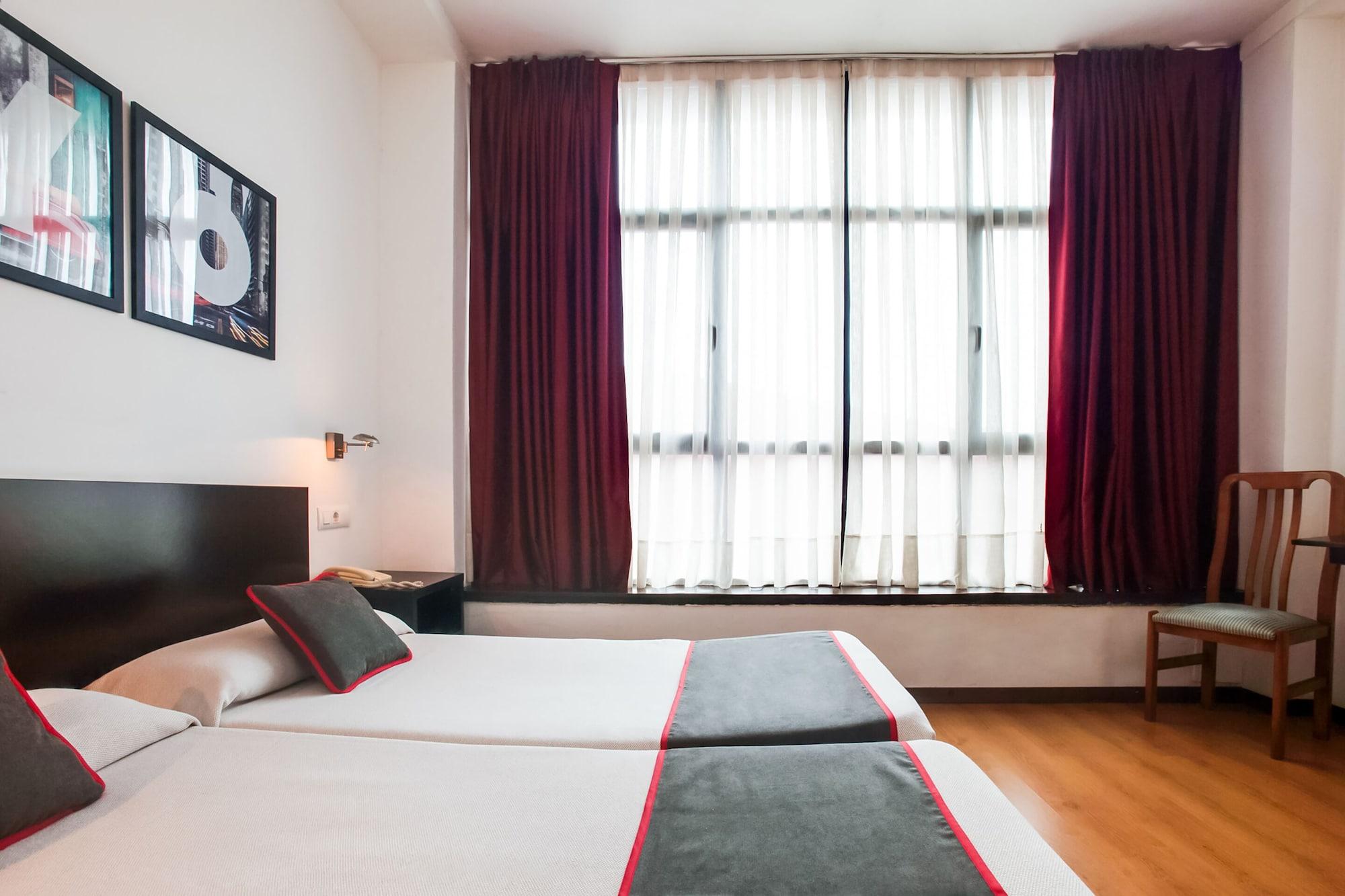 Oyo Hotel Parque Empresarial أفيليس المظهر الخارجي الصورة