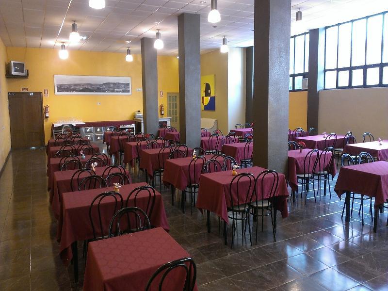 Oyo Hotel Parque Empresarial أفيليس المظهر الخارجي الصورة